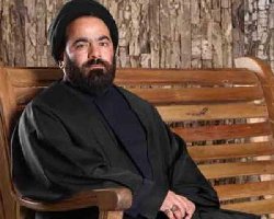 روحانی معروف و منتقد را خلع لباس كردند