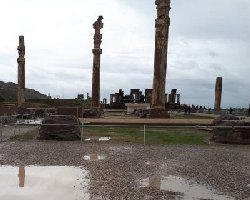 سیل فارس و وضعیت ناروشن تخت جمشید+عکس