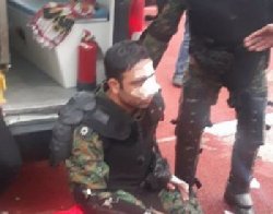 فیلم؛ درگیری‌ شدید بین تماشاچیان فوتبال و یگان ویژه