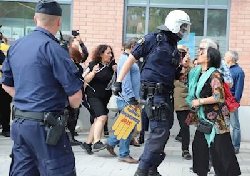 سوئد/سفر ظریف؛ پاسخ وزیر سوئدی به خبرنگاران