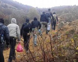 عبور بی‌سابقه پناهجویان از مرز ترکیه به سمت اروپا