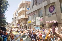 ادامه تظاهرات مردمی در سوریه و تصمیم بشار اسد