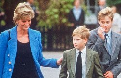 نوه‌های ملکه انگلیس، بی‌بی‌سی را به حقه بازی متهم کردند