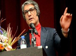 عضو کانون نویسندگان به زندان تهران بزرگ منتقل شد