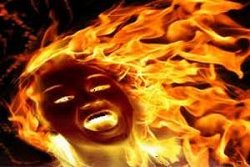 خودسوزی همسر کارگر شهرداری به خاطر مخارج مدرسه