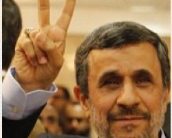 محمود احمدی‌نژاد به چه دلیل از کشور خارج شده است؟