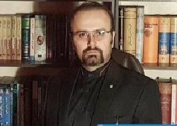 وکیل زندانی؛ "آمپولی به تو می زنیم تا راحت بخوابی"!