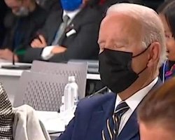 فیلم؛ ترامپ: گفته بودم جو خواب آلود کار دستمون می‌ده!