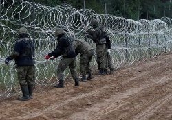 فیلمی از درگیری پناهجویان در مرز بلاروس و لهستان