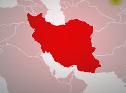 از اینکه اینها کشور را اداره می‌ کنند حس درماندگی دارم